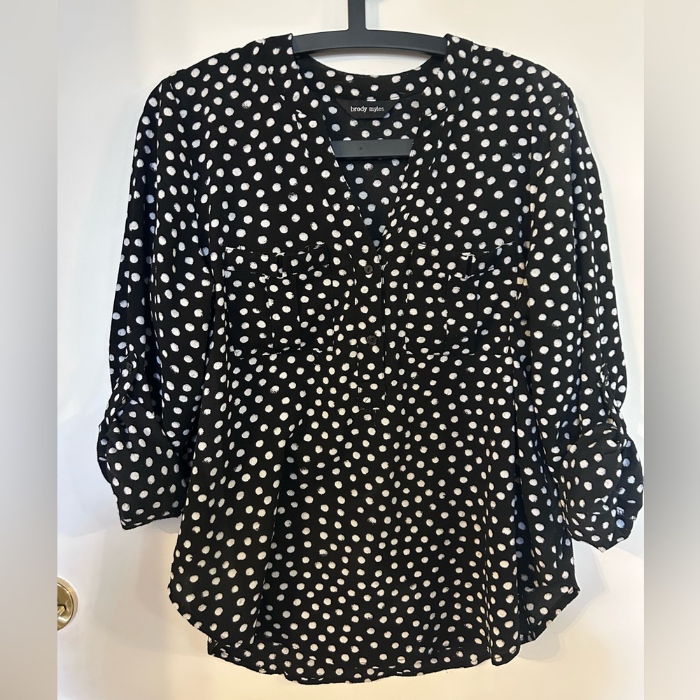 Brody Myles Women’s Black and White Polka Dot Blouse size L